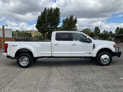Used 2019 Ford F450 Limited image 7