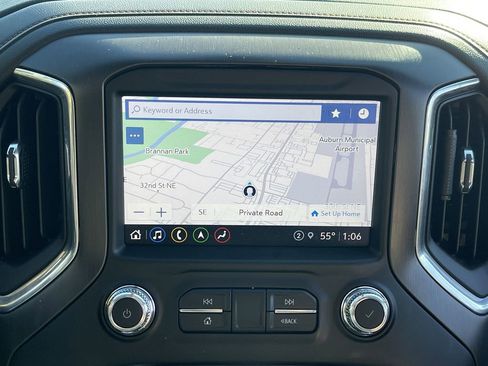 Used 2022 GMC Sierra 1500 AT4 w/ AT4 Preferred Package image 14