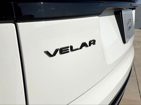 Certified 2026 Land Rover Range Rover Velar Dynamic SE AWD/4WD image 9