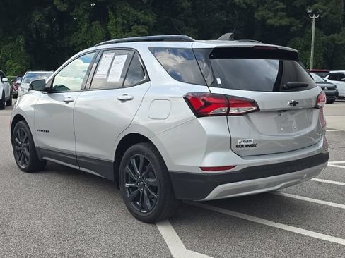Certified 2022 Chevrolet Equinox RS w/ LPO, Floor Liner Package FWD image 3