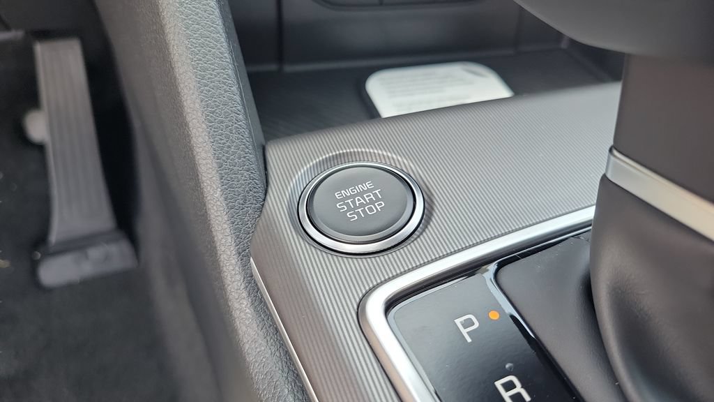 New 2026 Kia Sportage SX FWD image 24