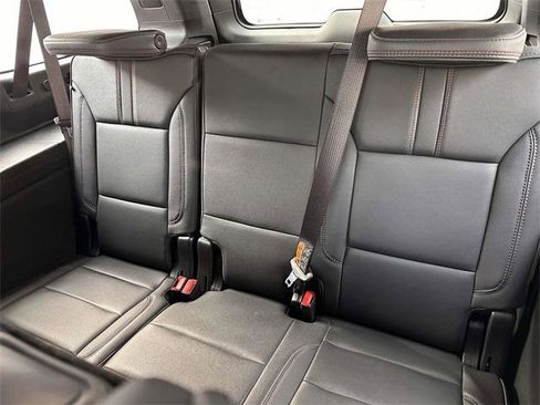 Used 2025 Chevrolet Suburban RST w/ Sun And Tow Package image 13