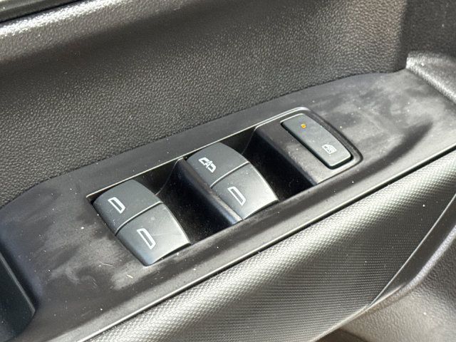 Used 2021 Chevrolet Silverado 1500 W/T RWD image 19