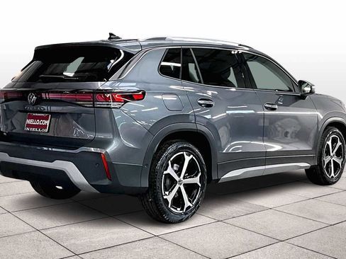 New 2026 Volkswagen Tiguan SE image 4