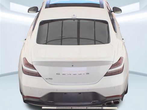 Used 2023 Genesis G70 2.0T w/ Sport Prestige Package RWD image 7