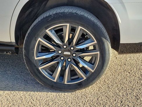 Used 2024 Cadillac Escalade Sport Platinum AWD/4WD image 12