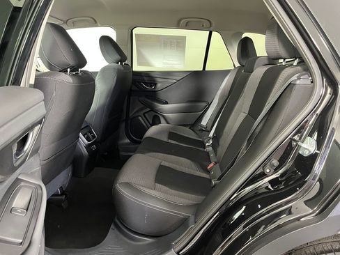 Used 2023 Subaru Outback Premium AWD/4WD image 13