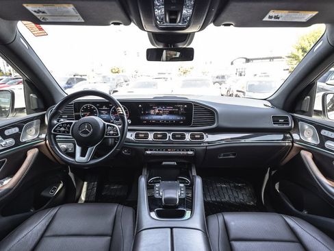 Used 2021 Mercedes-Benz GLE 350 4MATIC w/ Premium Package image 25