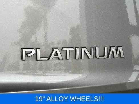 Used 2024 Nissan Rogue Platinum w/ Platinum Premium Package FWD image 6