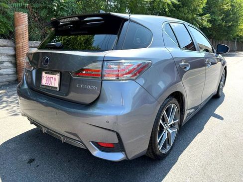 Used 2015 Lexus CT 200h image 9