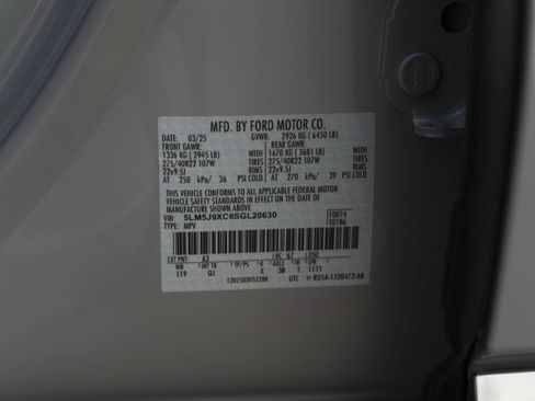 Used 2025 Lincoln Aviator Black Label AWD/4WD image 46