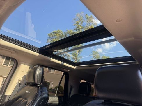 Used 2019 Ford Expedition Max Platinum AWD/4WD image 24