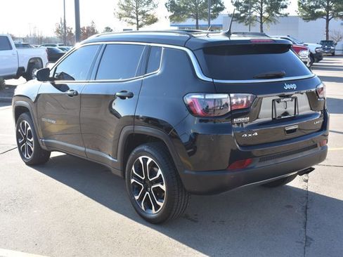 Used 2022 Jeep Compass Limited w/ Sun and Sound Group image 9