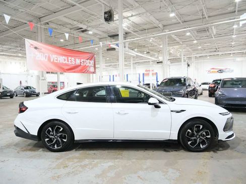 Used 2025 Hyundai Sonata SEL FWD image 13