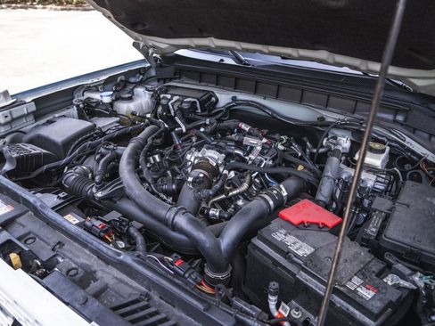 Used 2023 Ford Bronco Wildtrak AWD/4WD image 37