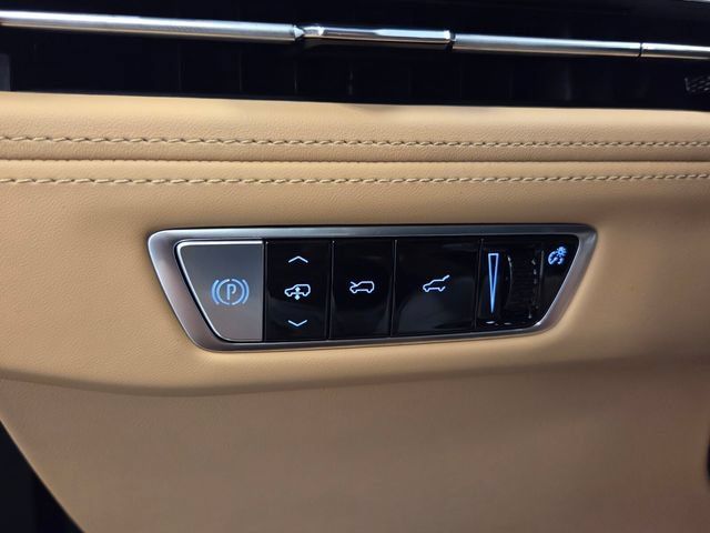 New 2026 Cadillac Escalade IQ Sport 2 w/ LPO, Floor Liner Package AWD/4WD image 33