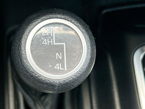 Used 2022 Jeep Wrangler Unlimited Sport AWD/4WD image 29