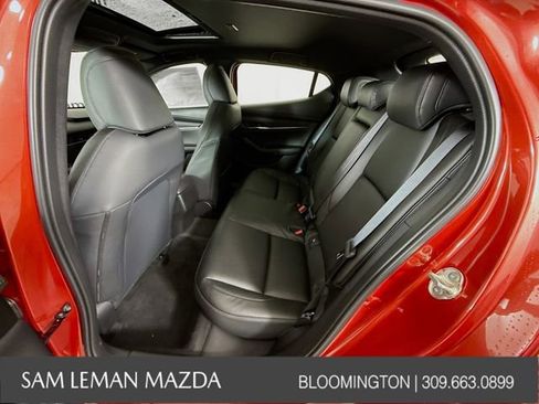 Used 2025 MAZDA MAZDA3 s image 24
