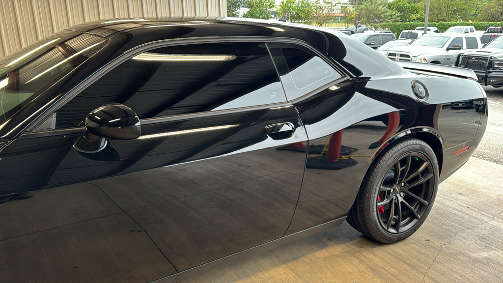 Used 2023 Dodge Challenger SRT Hellcat RWD image 12