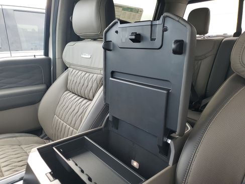 New 2026 Ford F450 Platinum w/ Platinum Plus Package image 22