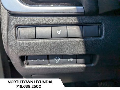 Used 2026 Nissan Rogue SL AWD/4WD image 31