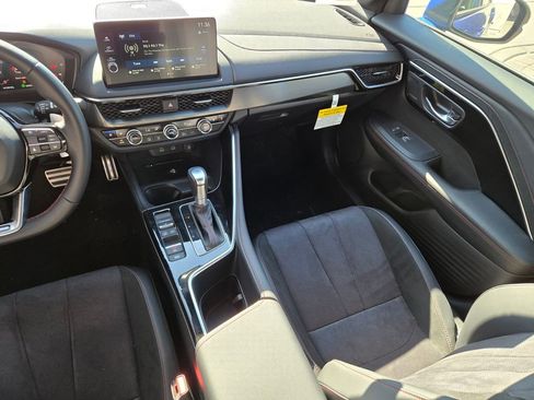 New 2025 Acura ADX A-Spec image 17