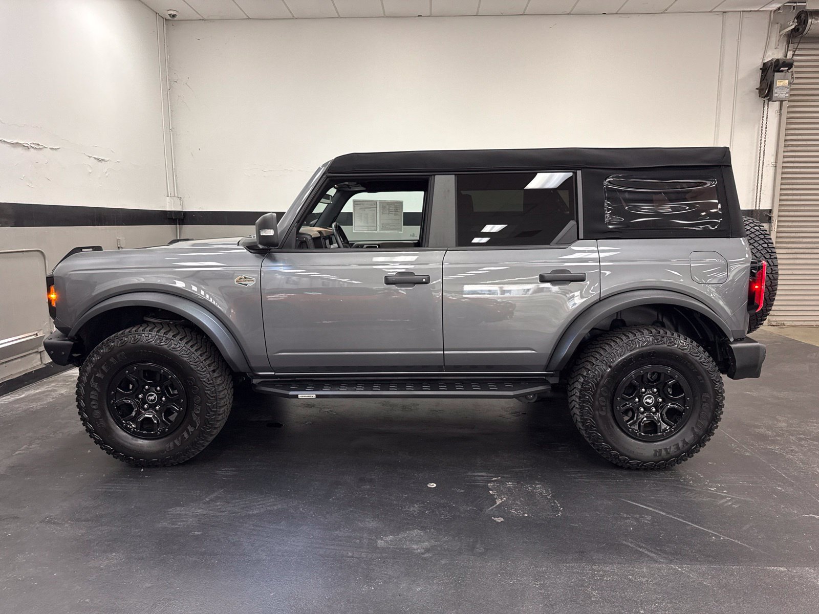 Used 2024 Ford Bronco Wildtrak AWD/4WD image 13