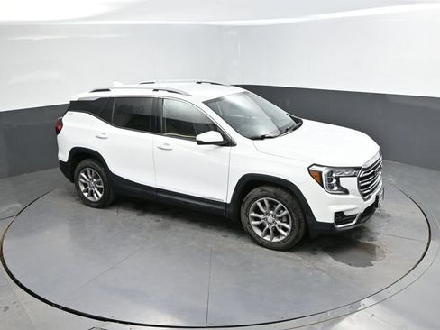 Used 2024 GMC Terrain SLT AWD/4WD image 37