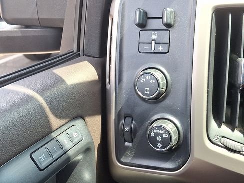 Used 2016 GMC Sierra 2500 Denali w/ Duramax Plus Package image 25