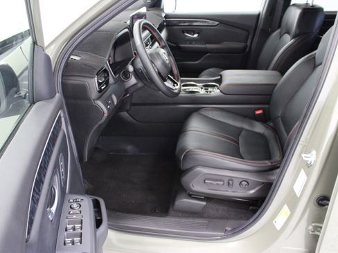 Used 2026 Honda Passport TrailSport Elite image 14