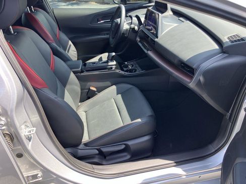 Used 2024 Toyota Prius Prime image 32