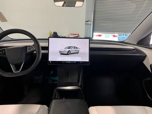 Used 2025 Tesla Model 3 Long Range RWD image 20