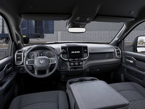 New 2025 RAM 2500 Big Horn AWD/4WD image 15