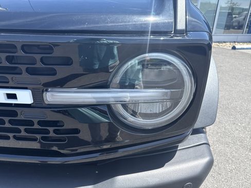 Used 2023 Ford Bronco Wildtrak AWD/4WD image 9