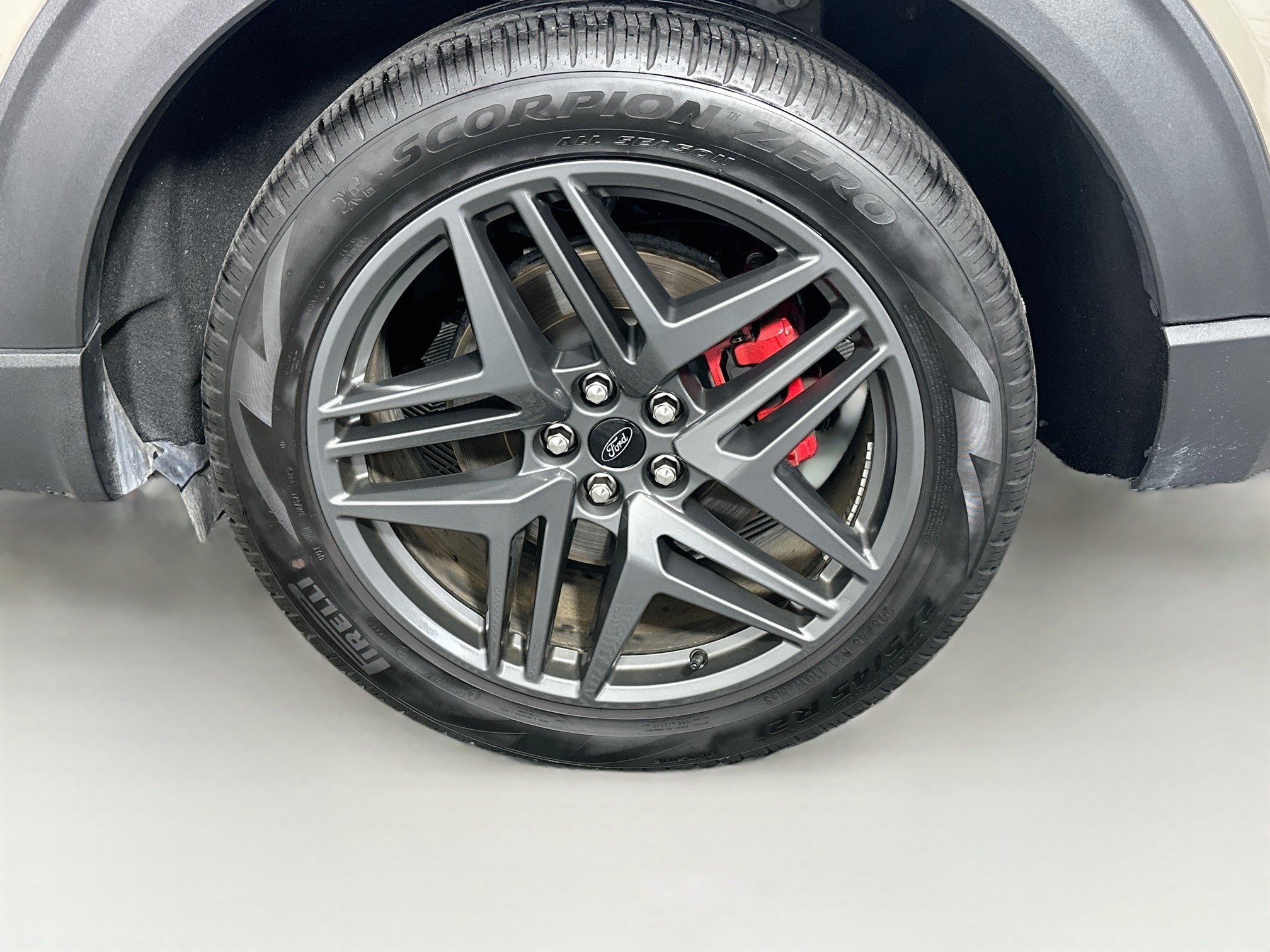 Used 2026 Ford Explorer ST-Line w/ ST-Line Street Pack RWD image 11