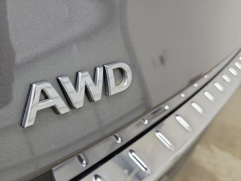 Used 2023 INFINITI QX60 Luxe w/ Cargo Package AWD/4WD image 8