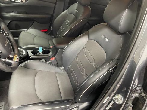 Used 2023 Kia Forte GT-Line FWD image 13