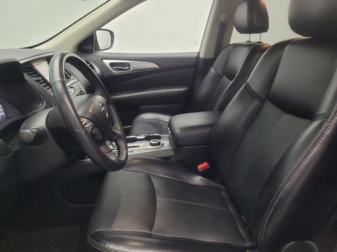 Used 2020 Nissan Pathfinder SL AWD/4WD image 17