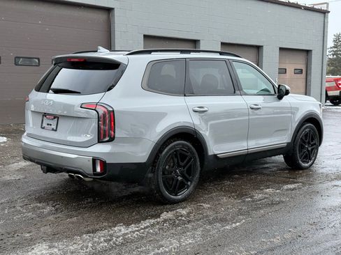 Used 2023 Kia Telluride SX X-Line image 3