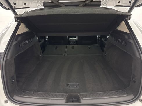 Used 2022 Buick Envision Essence w/ Technology Package I image 7