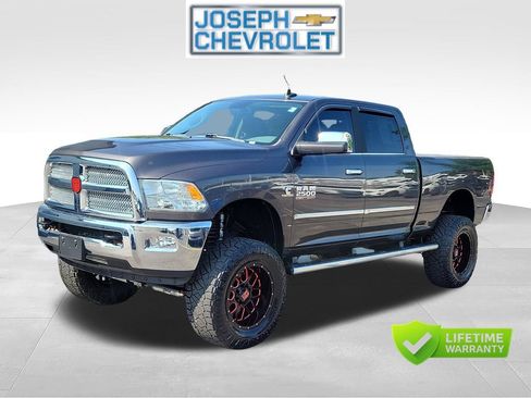 Used 2018 RAM 2500 Big Horn AWD/4WD image 2
