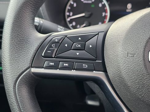 Used 2024 Nissan Sentra SV image 22