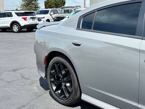 Used 2019 Dodge Charger GT w/ Plus Group RWD image 3