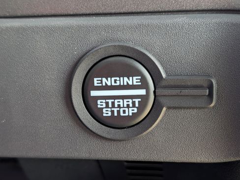 New 2025 Ford Bronco Badlands image 37