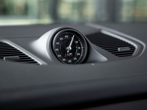 New 2026 Porsche Cayenne Coupe image 30