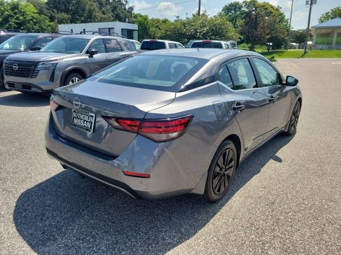 Certified 2025 Nissan Sentra S FWD image 3