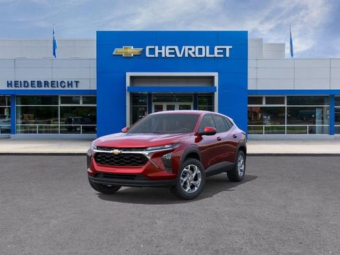 New 2026 Chevrolet Trax LS image 8