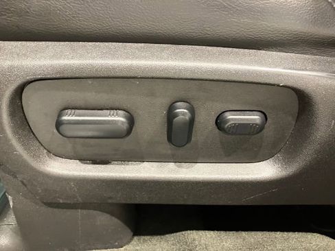 Used 2014 Ford Explorer Limited w/ Equipment Group 301A image 55