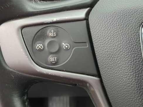 Used 2017 GMC Acadia SLT image 30