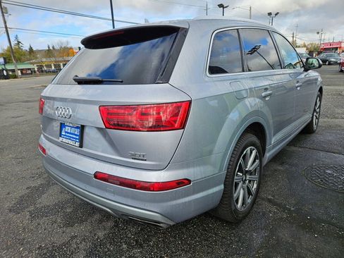 Used 2017 Audi Q7 3.0T Premium Plus w/ Premium Plus Package image 5